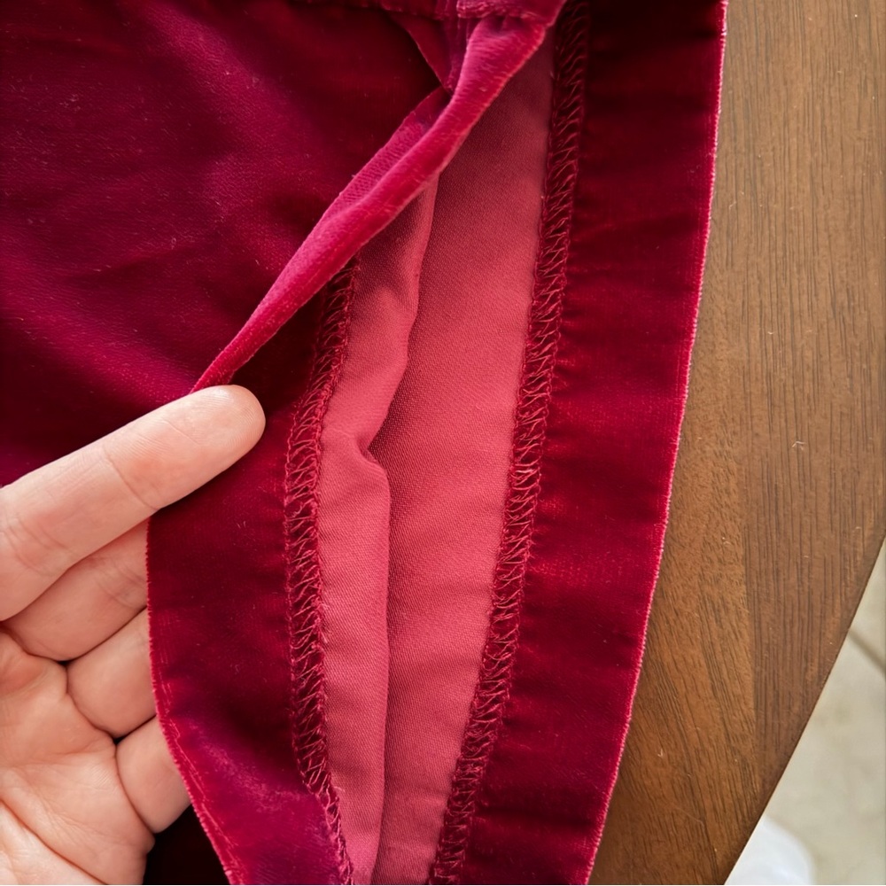 GAP Recycled High Rise Velvet Pant (Petite) - Picture 5 of 14